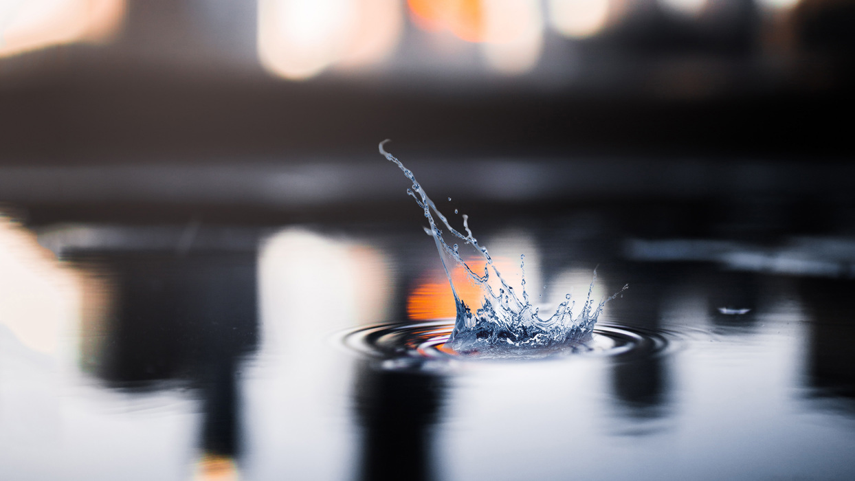 Splash in still water