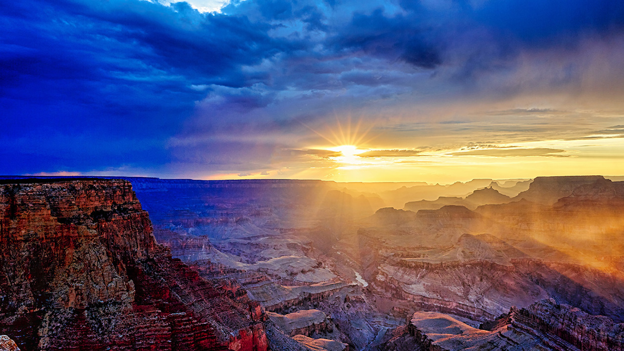 Sunrise Over Grand Canyon
